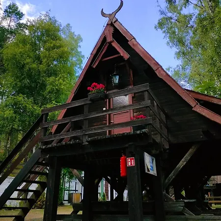 Stanica Nad Jeziorem Pttk Swornegacie