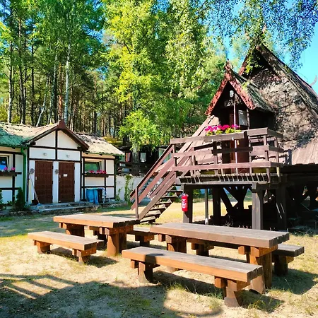 Stanica Nad Jeziorem Pttk